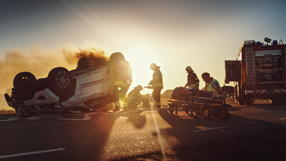 Teenage Girl Trapped In Overturned Car Following Collision Is Rescued By Hulk Hogan